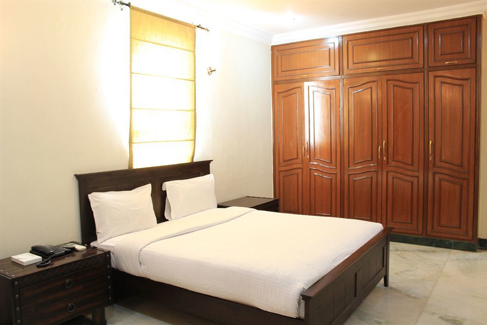 Ibc Hotels & Resorts Pvt. Ltd. Bangalore Eksteriør billede